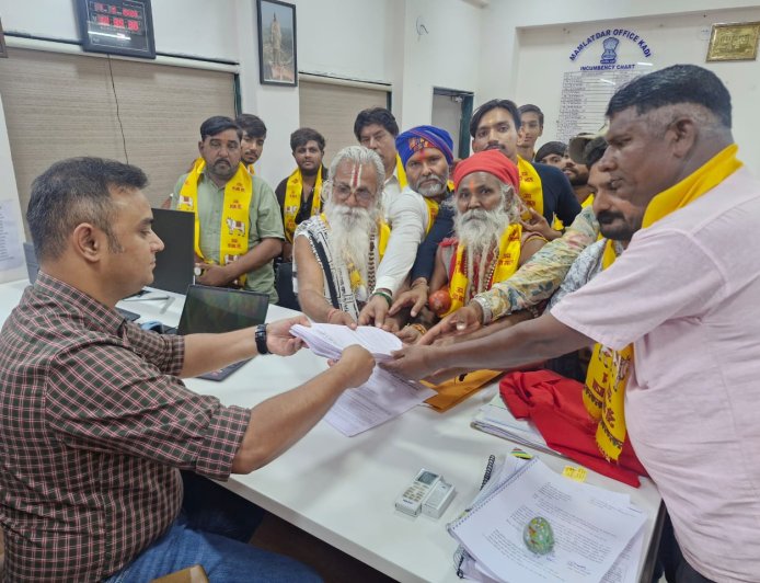 “આંબેડકર જયંતી પર સેવાનો સંગમ: કીર્તિ સાર્વજનિક પુસ્તકાલય દ્વારા 3000 લોકોને છાશનું વિતરણ કરવામાં આવ્યું”